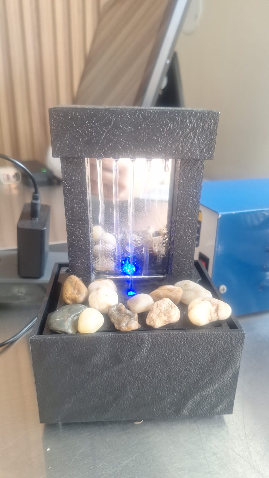 Fuente de Relajación de Mesa Decorativa con Luz LED